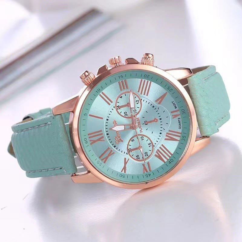 Source Factory Women's Leather Strap Watch Geneva Quartz Watch Leather Strap Fashion Women's Watch Scale Men's Watch