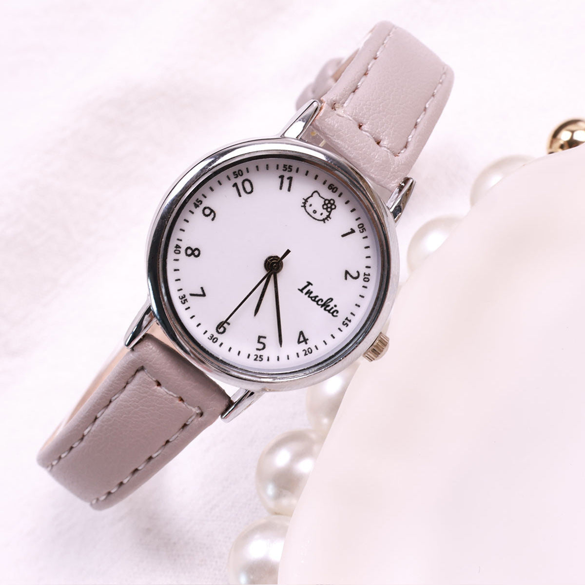 Factory Direct Sales Women's Watch Small Dial Imitation Leather Thin Strap Junior High School Student Exam Special KT Cat Watch for Women